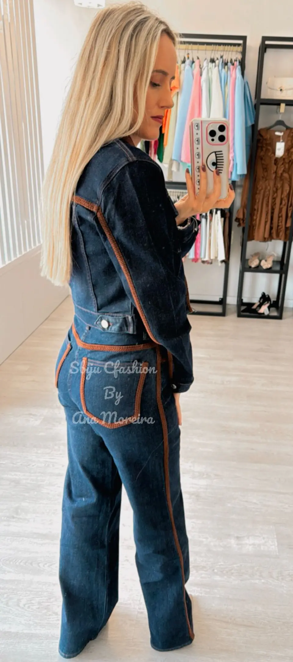 Conjunto em Ganga Queen Hearts com Detalhes Castanhos 4