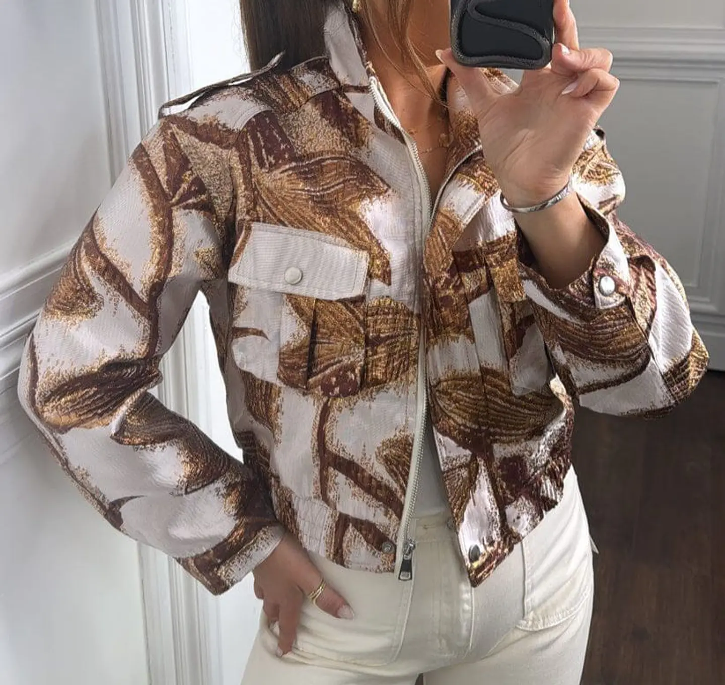 Casaca com Detalhes Brilhantes 8