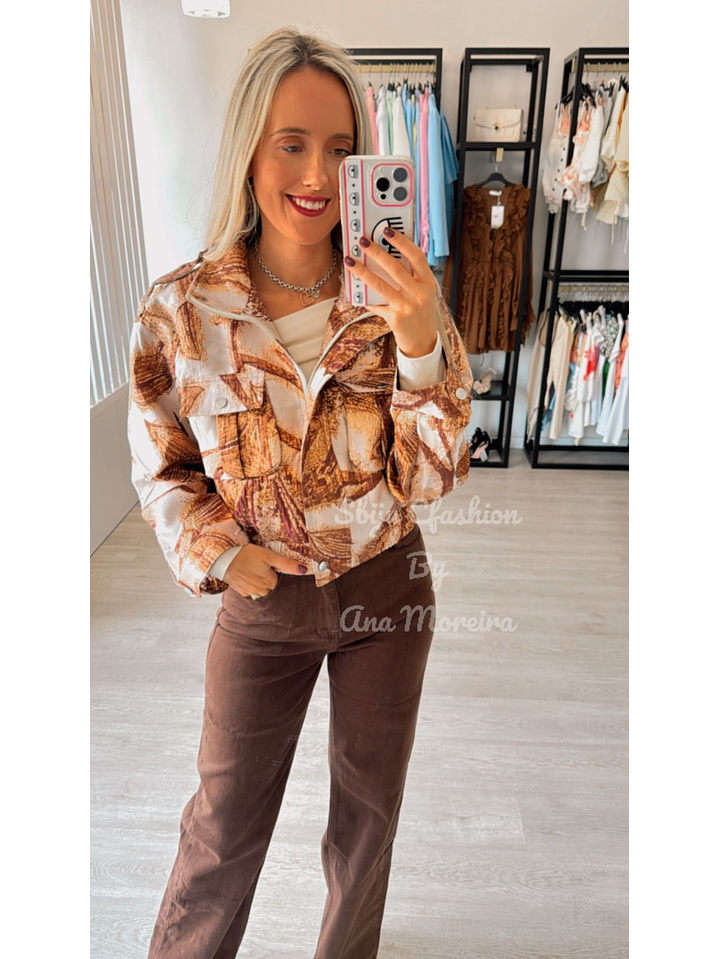 Casaca com Detalhes Brilhantes 1