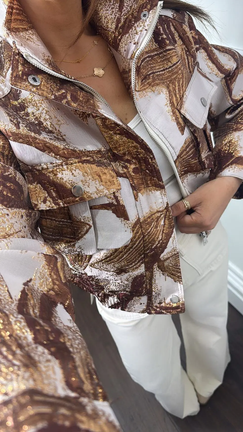 Casaca com Detalhes Brilhantes 9