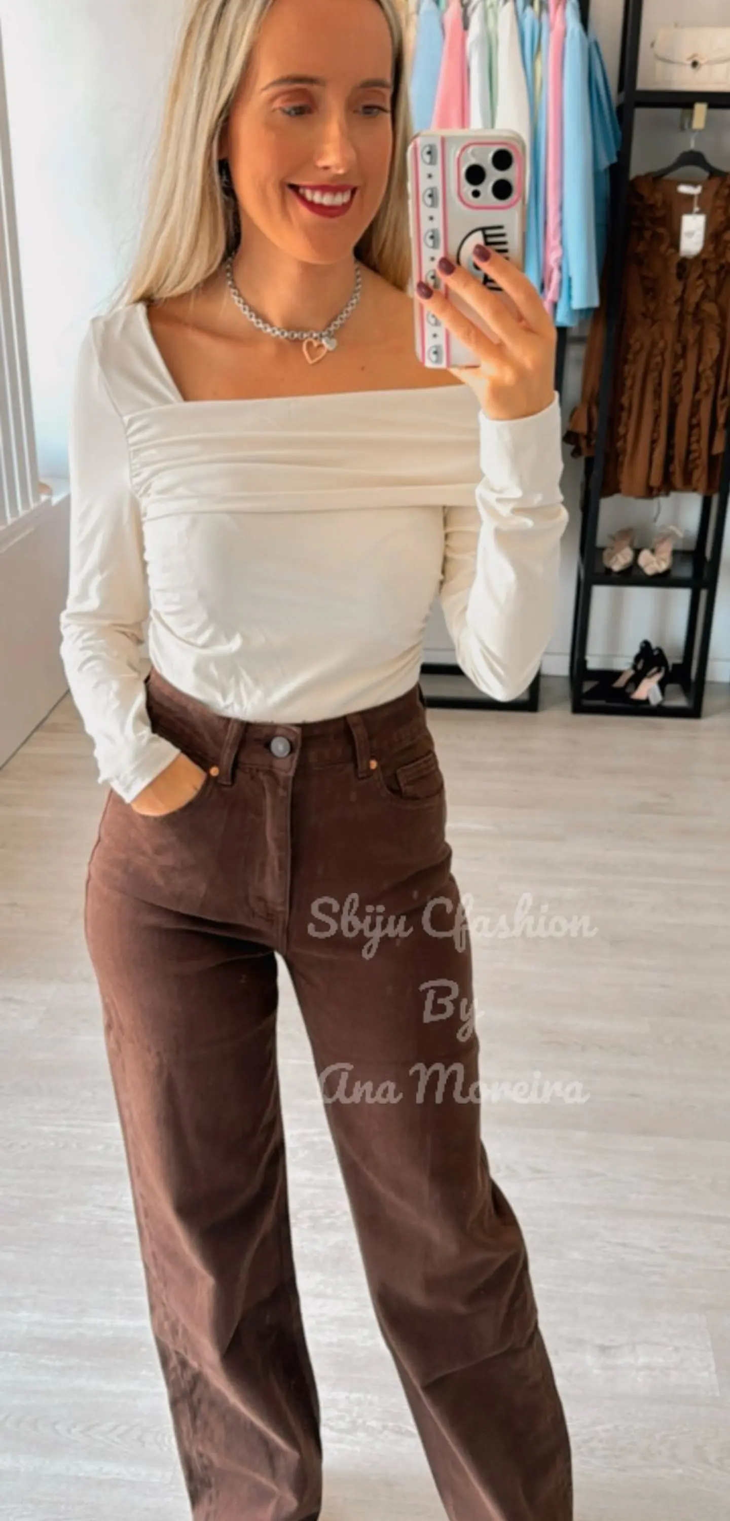 Calças de Ganga Castanhas Queen Hearts 1