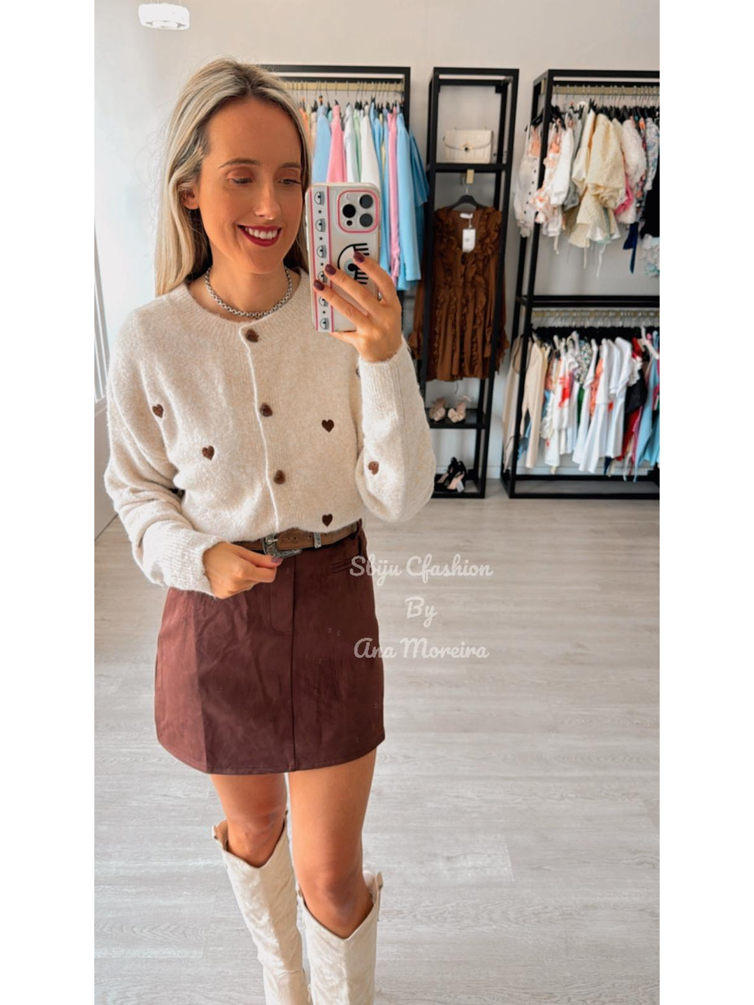 Casaco em Malha com Detalhe de Corações 5