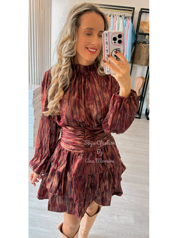 Vestido Bordô Estampado com Folhos 8