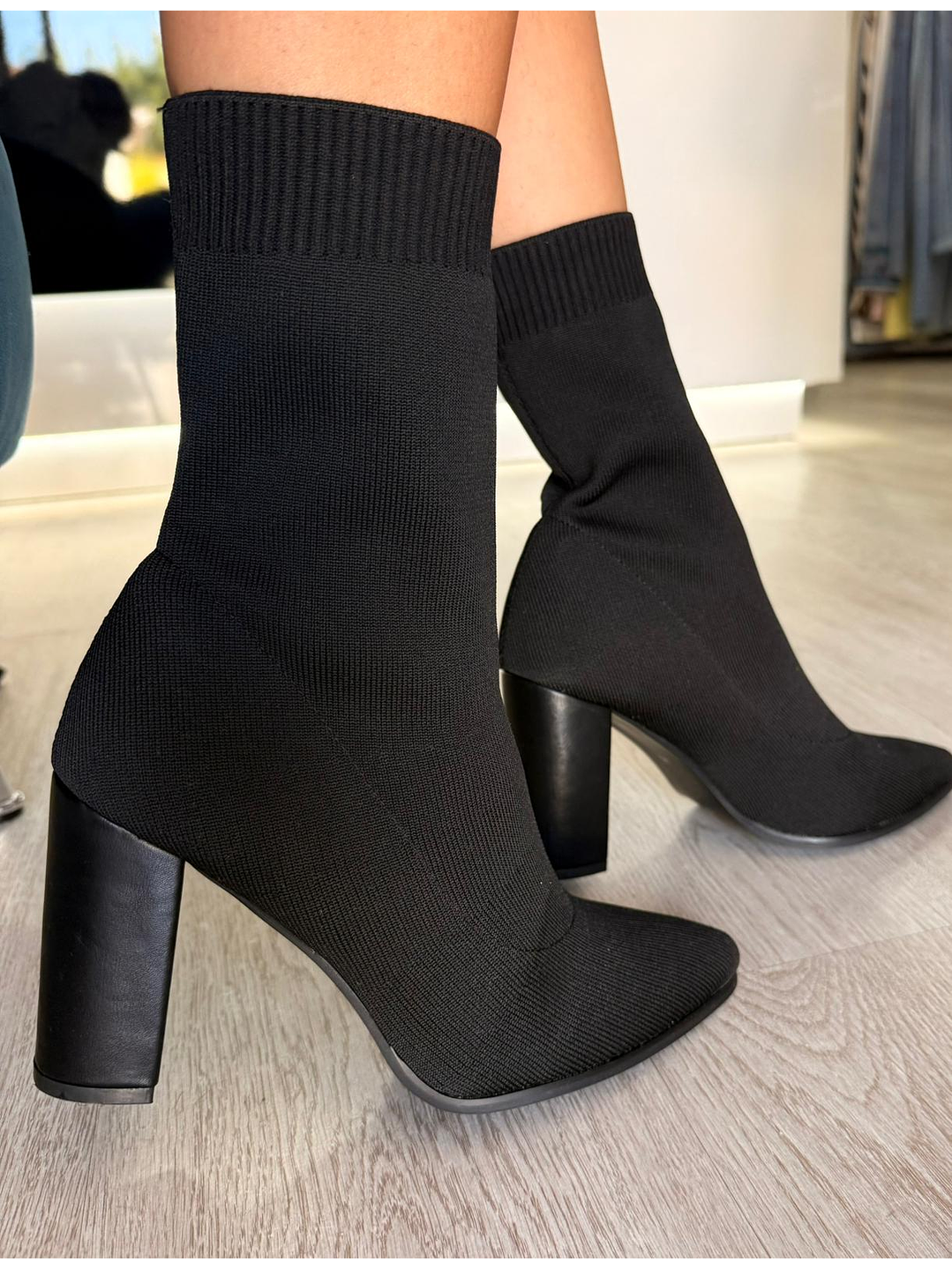 Botim de Tacão em Tecido 2