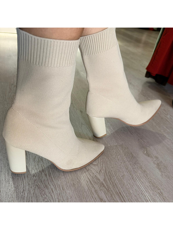 Botim de Tacão em Tecido 6