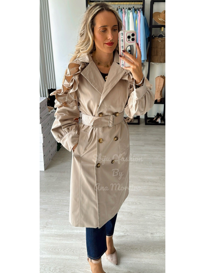 Gabardina com Folhos nas Mangas 3