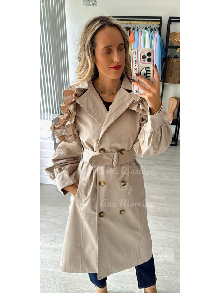 Gabardina com Folhos nas Mangas 5