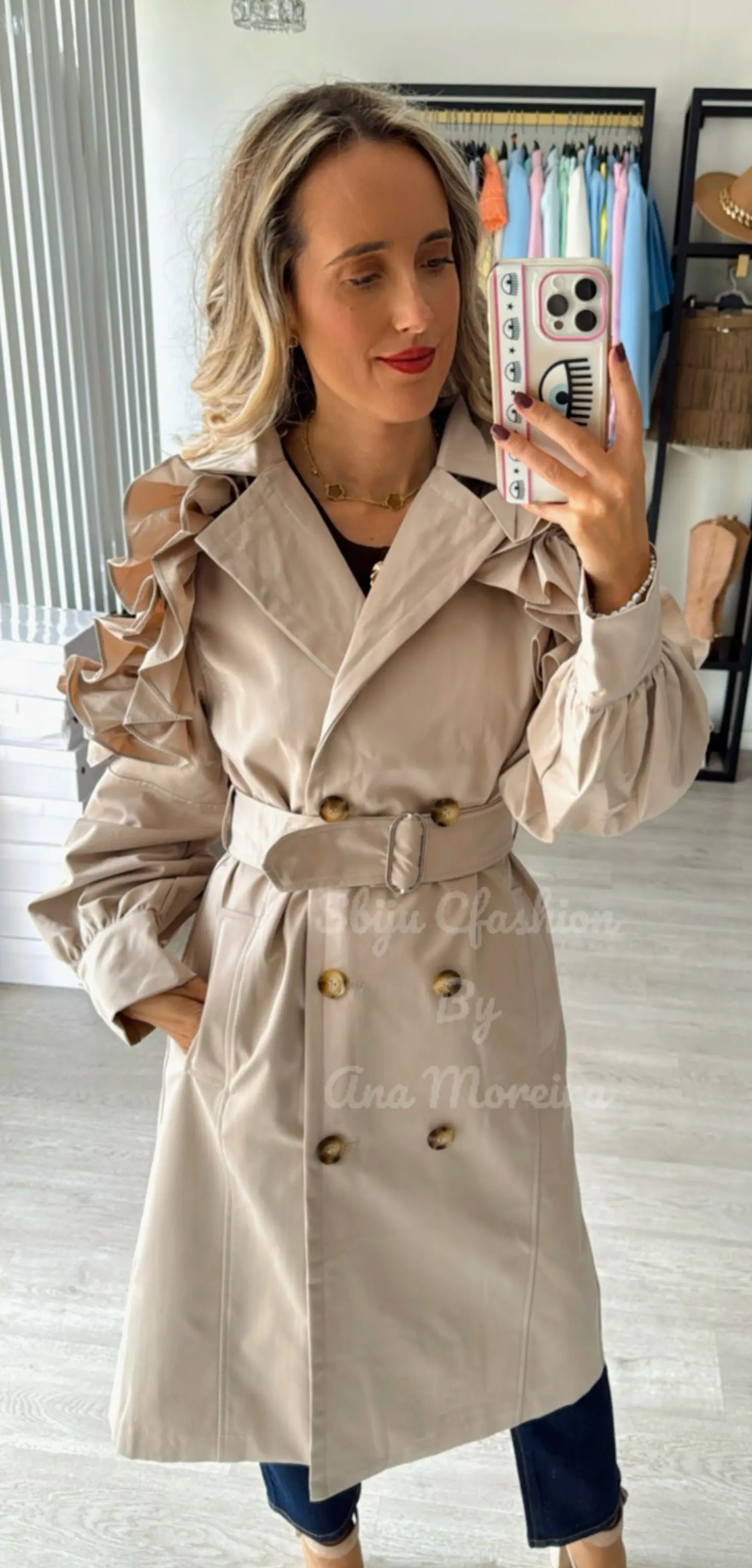 Gabardina com Folhos nas Mangas 5