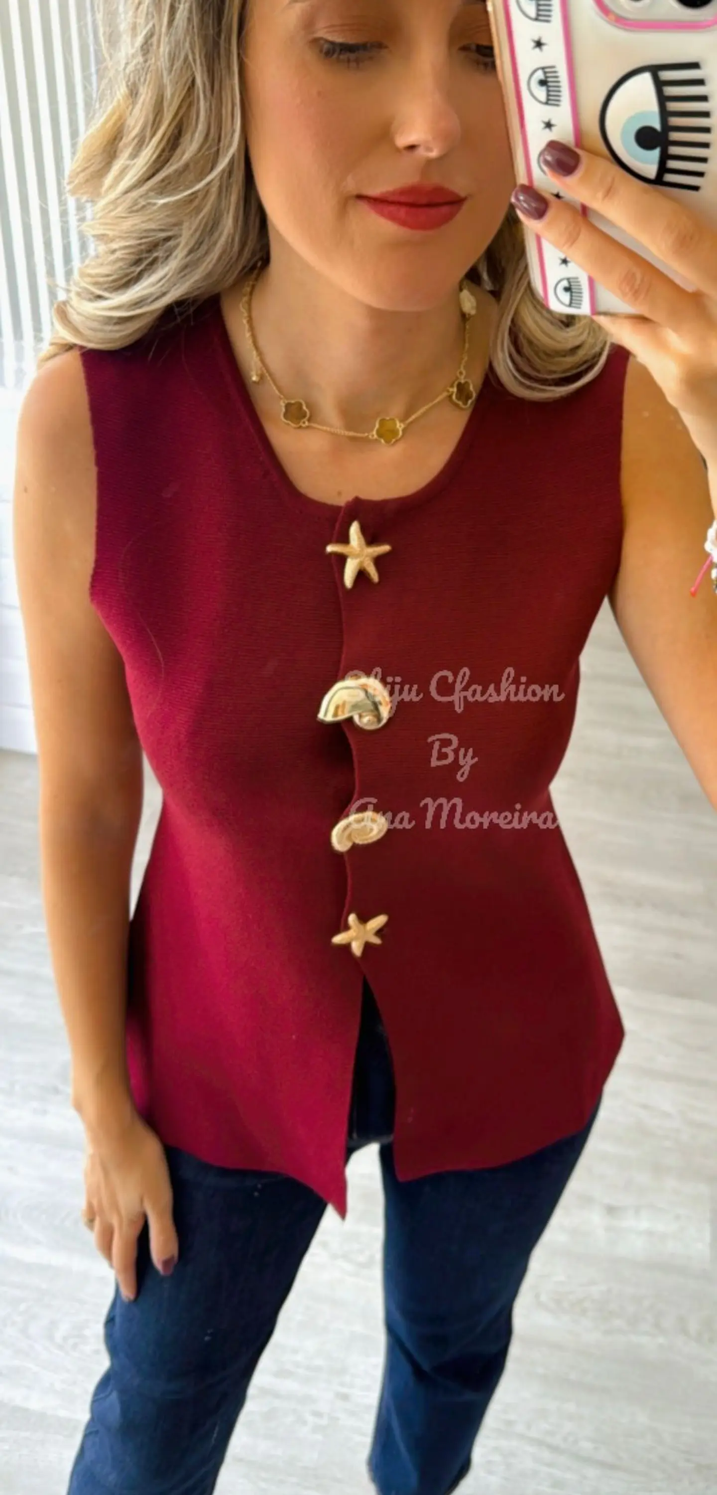 Colete em Malha com Botões Decorativos 5