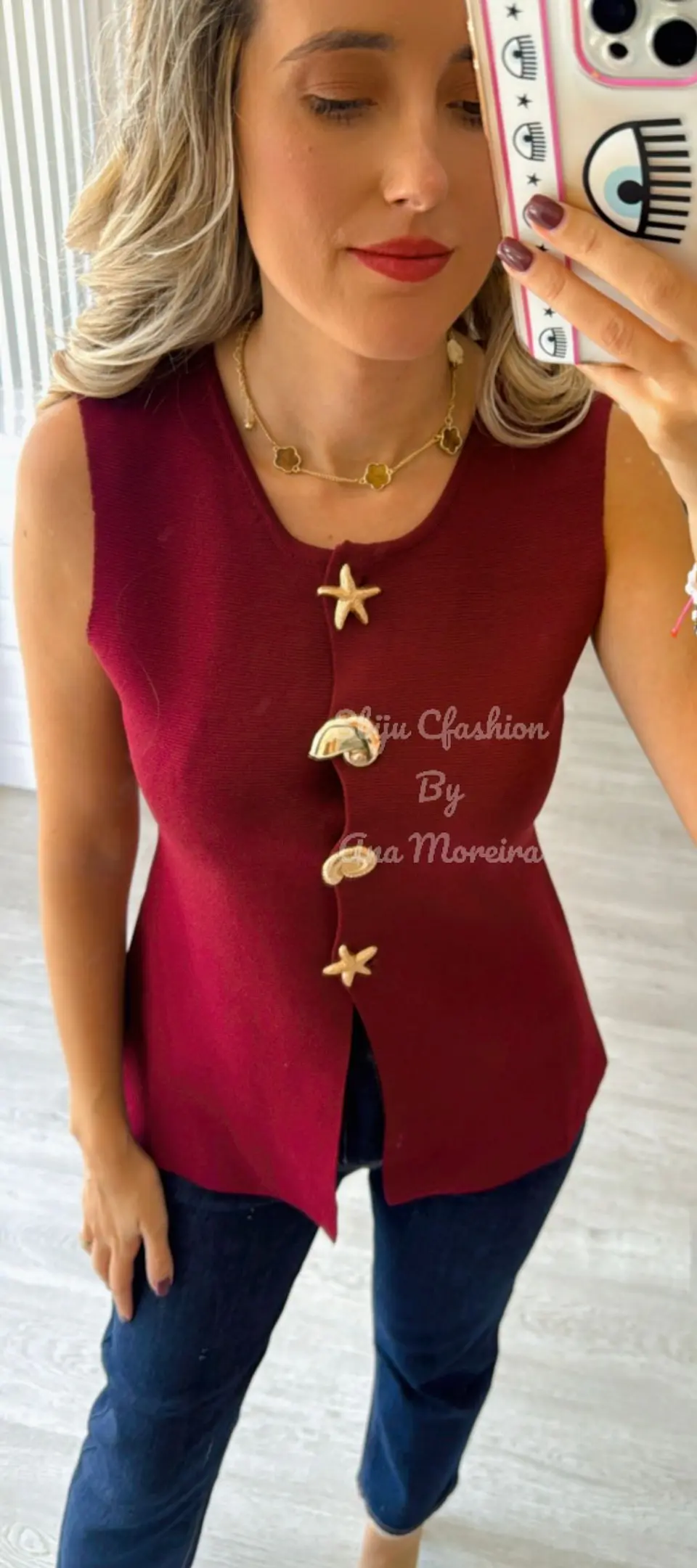 Colete em Malha com Botões Decorativos 5