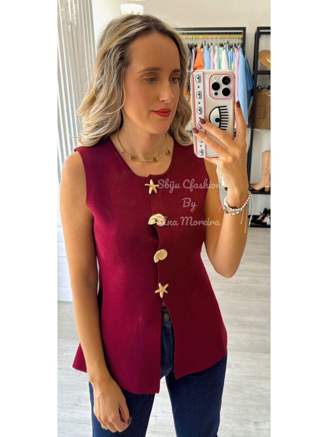 Colete em Malha com Botões Decorativos 2