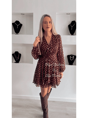 Vestido com Detalhe de Bolinhas Douradas