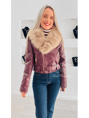 Casaca em Ecopele com Interior em Pêlo e Gola Removível