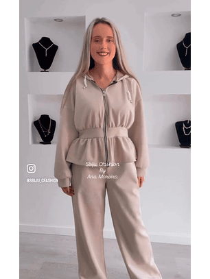 Fato de Treino com Folho em Pele de Pêssego