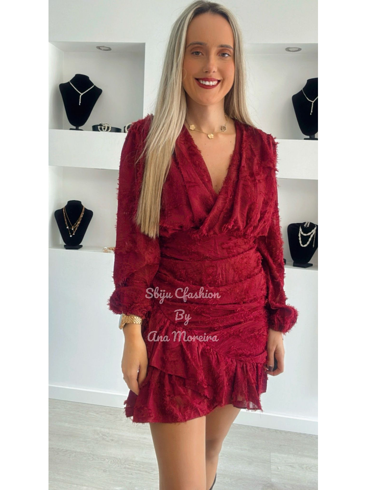 Vestido com Folho e Relevo 5