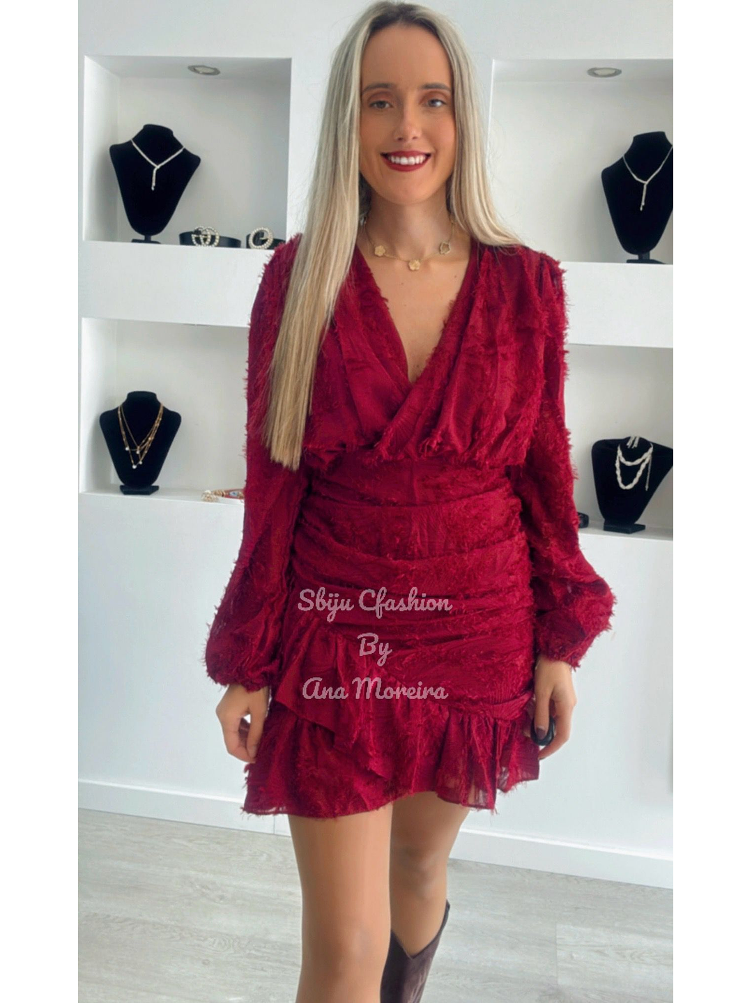 Vestido com Folho e Relevo 1