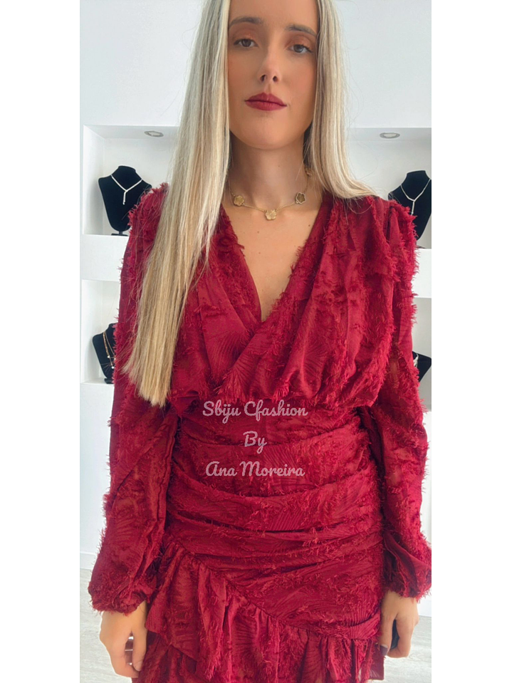 Vestido com Folho e Relevo 11