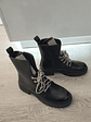 Botas com Detalhe de Brilhantes  - thumbnail 4