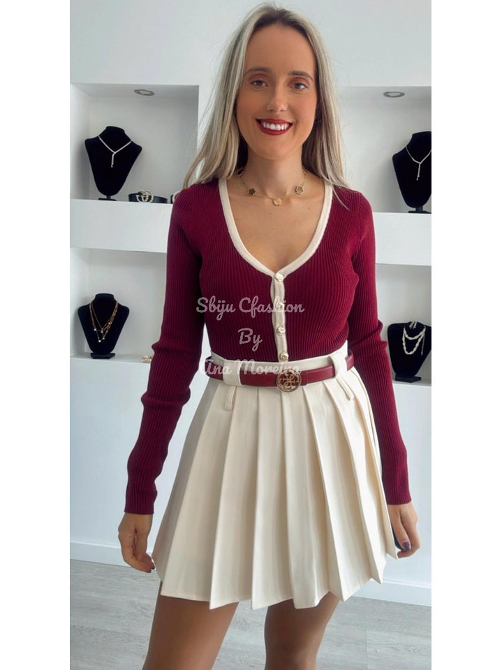 Body em Malha com Botões e Decote - TU 2