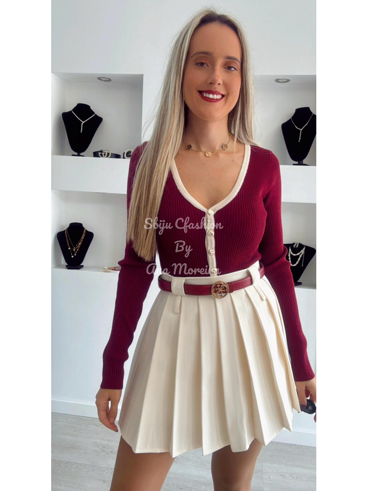 Body em Malha com Botões e Decote - TU 1