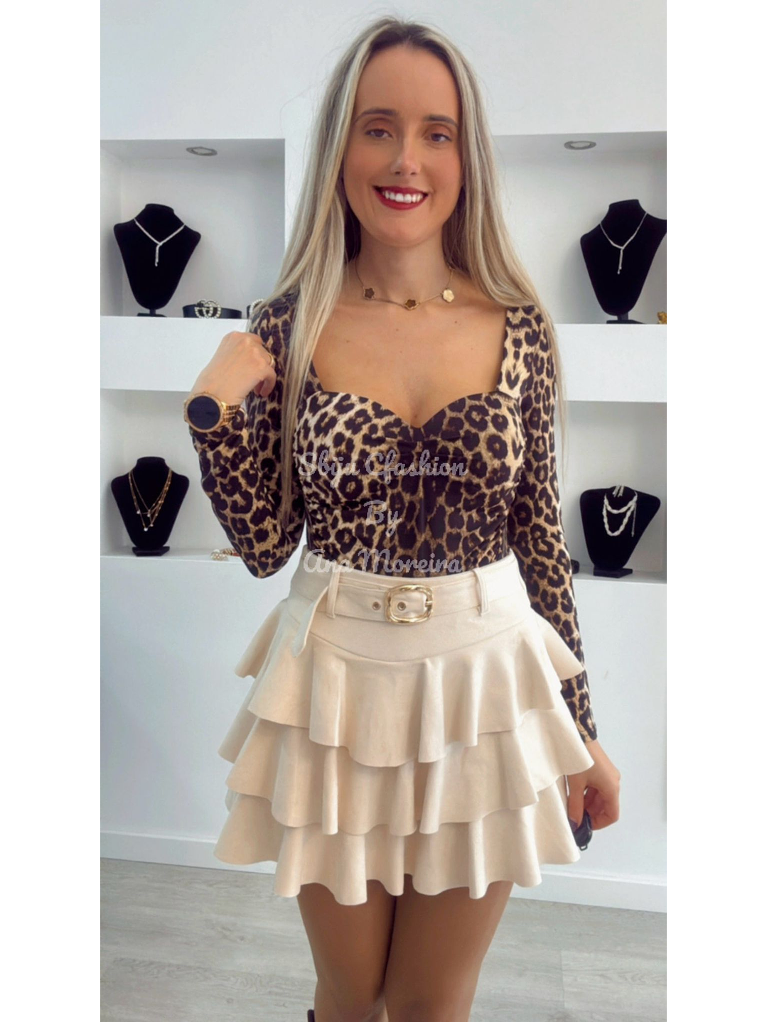 Saia-Calção com Folhos e Cinto 5