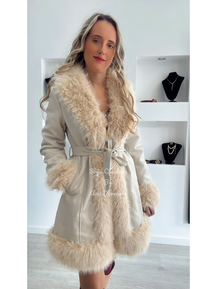 Casaco Comprido em Ecopele com Pelo 5