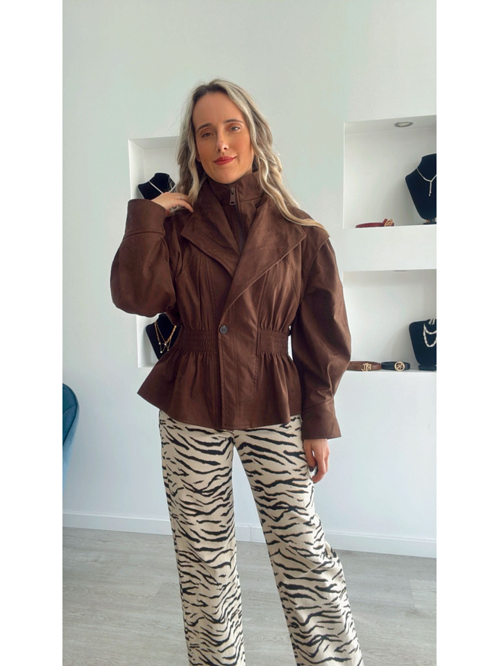 Casaco em Pele de Pêssego com Elástico na Cinta 5