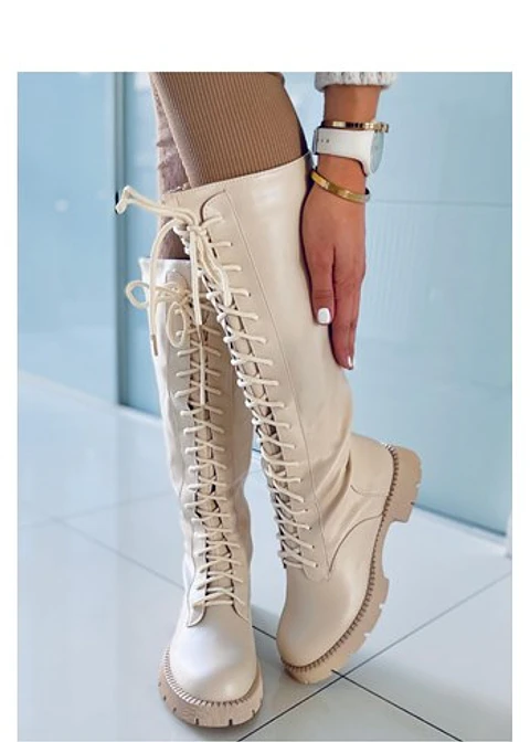 Botas de Cano Alto Bege com Cordão