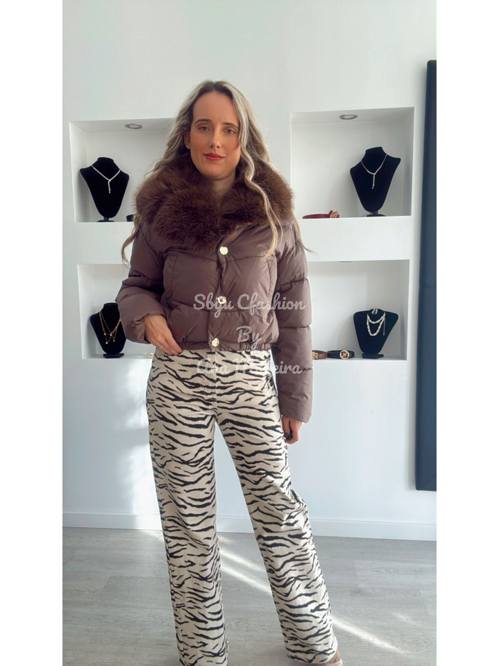 Kispo Curto com Pelo Removível 9