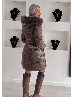 Kispo Comprido com Capuz