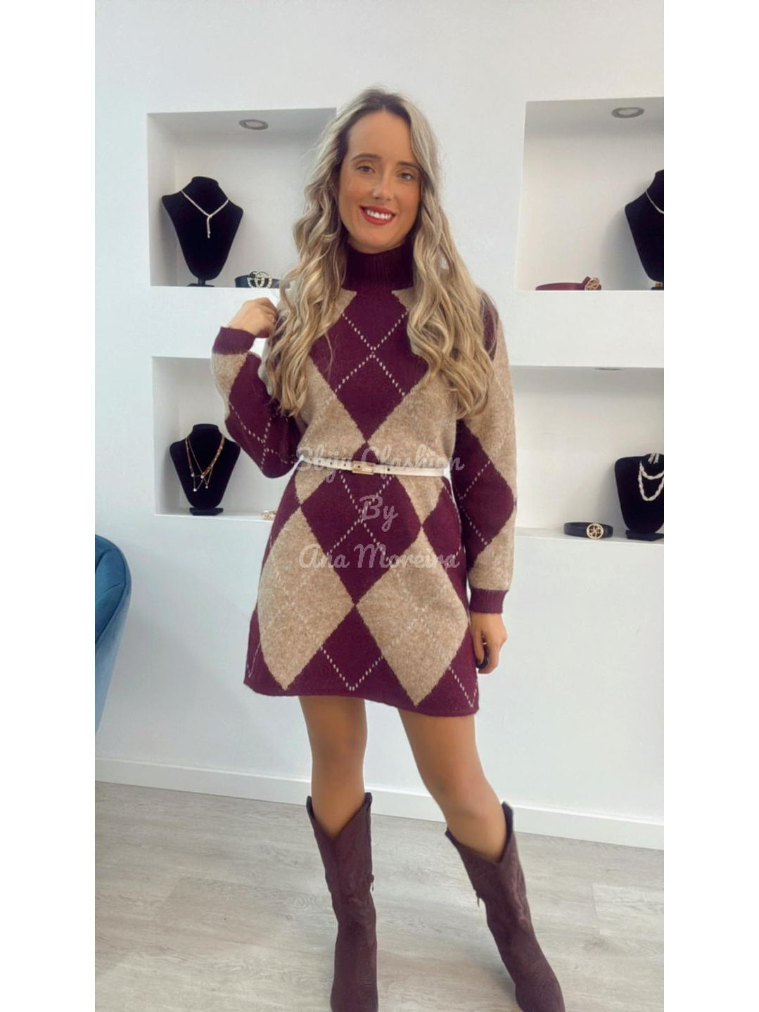 Vestido de malha com gola - TU 1