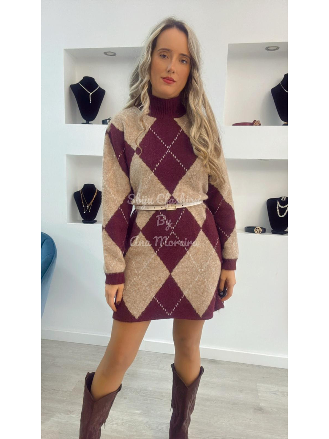 Vestido de malha com gola - TU 4