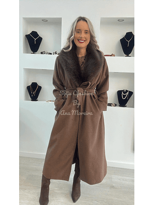 Casaco Comprido em Fazenda com Gola de Pelo Removível - TU