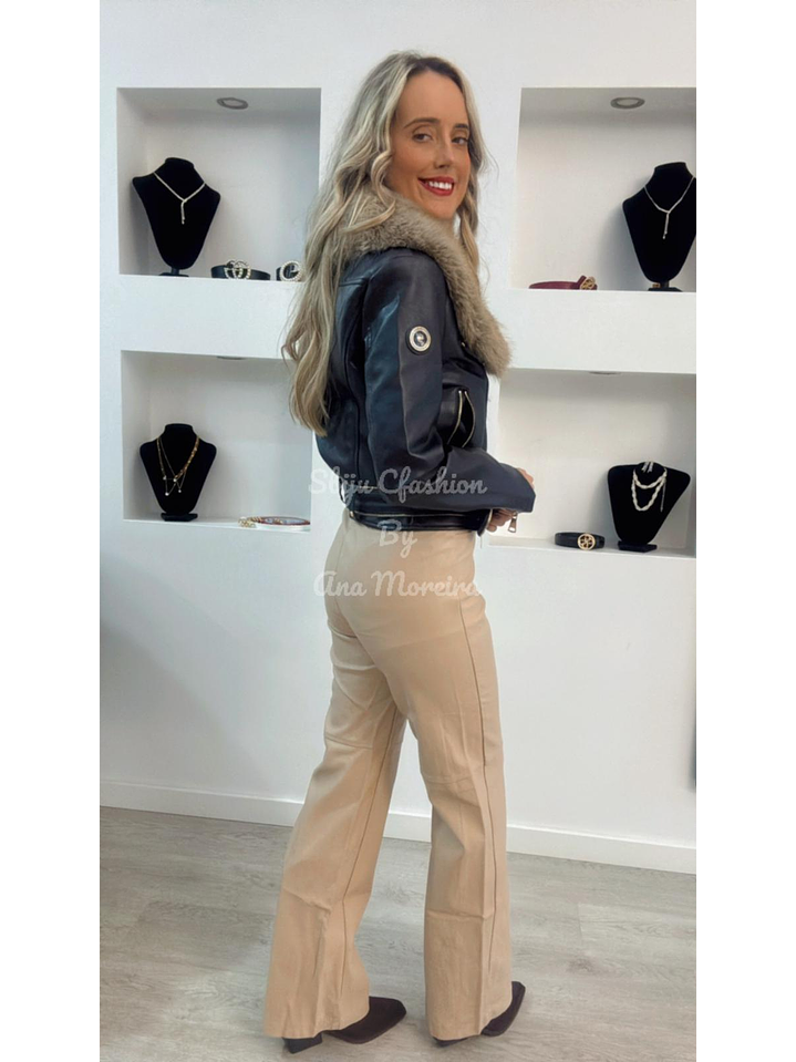 Casaca em Ecopele com Gola Removível 2