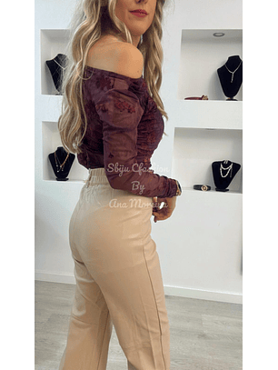 Calça em Ecopele Bege