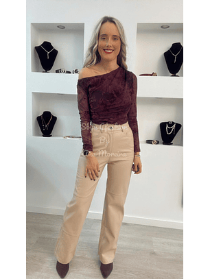 Calça em Ecopele Bege