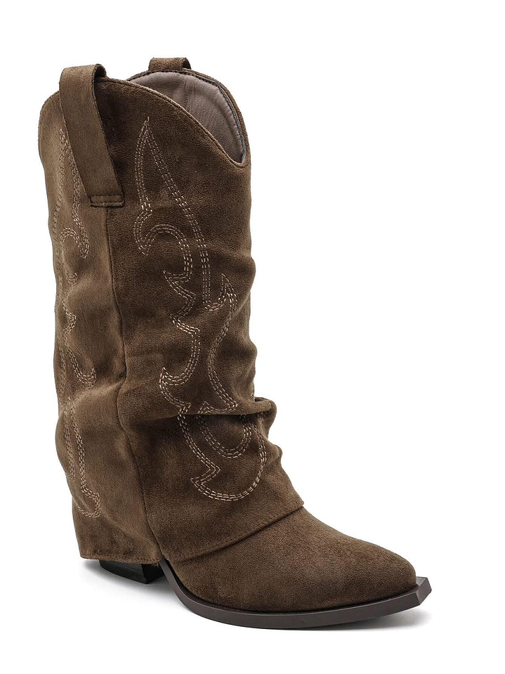 Bota Texana de Camurça com Cano Estilo Polaina (Cano Médio) 1