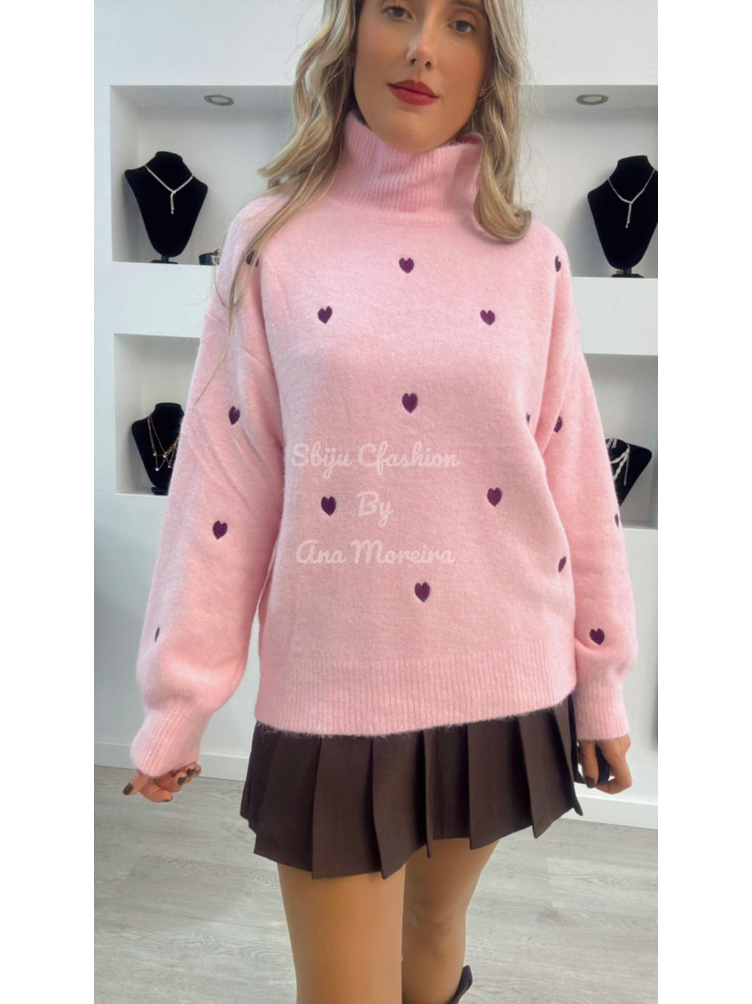 Camisola de Malha de Gola Alta com Corações - TU 5