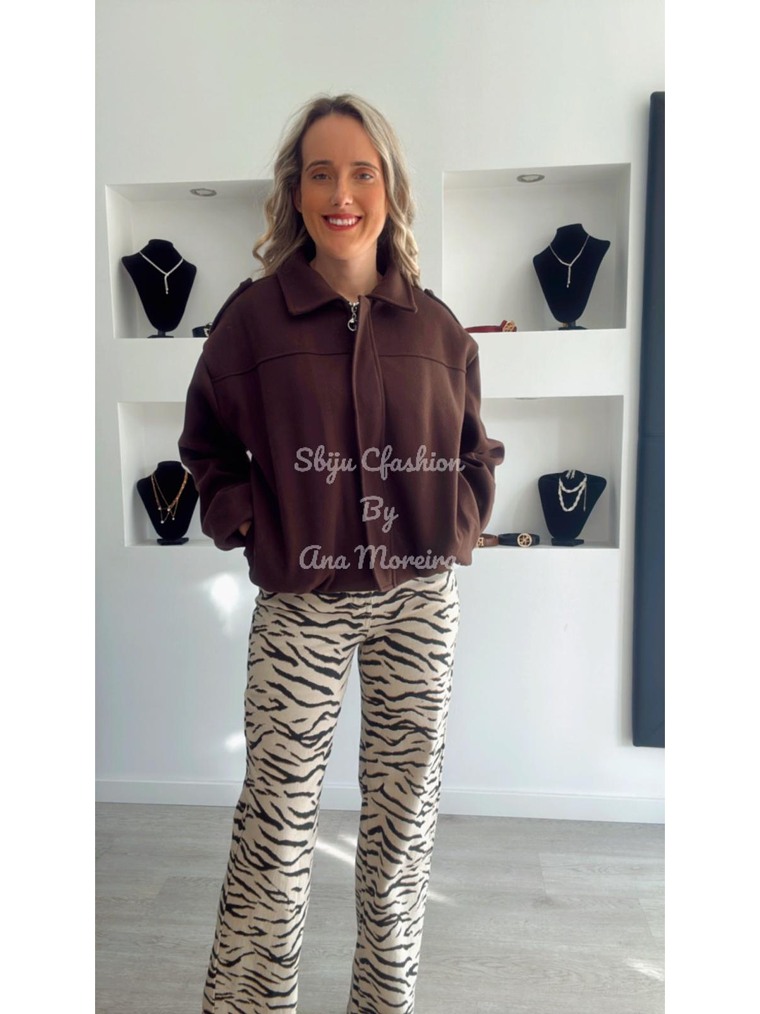 Casaco em Fazenda com Elástico na Cintura - TU 1