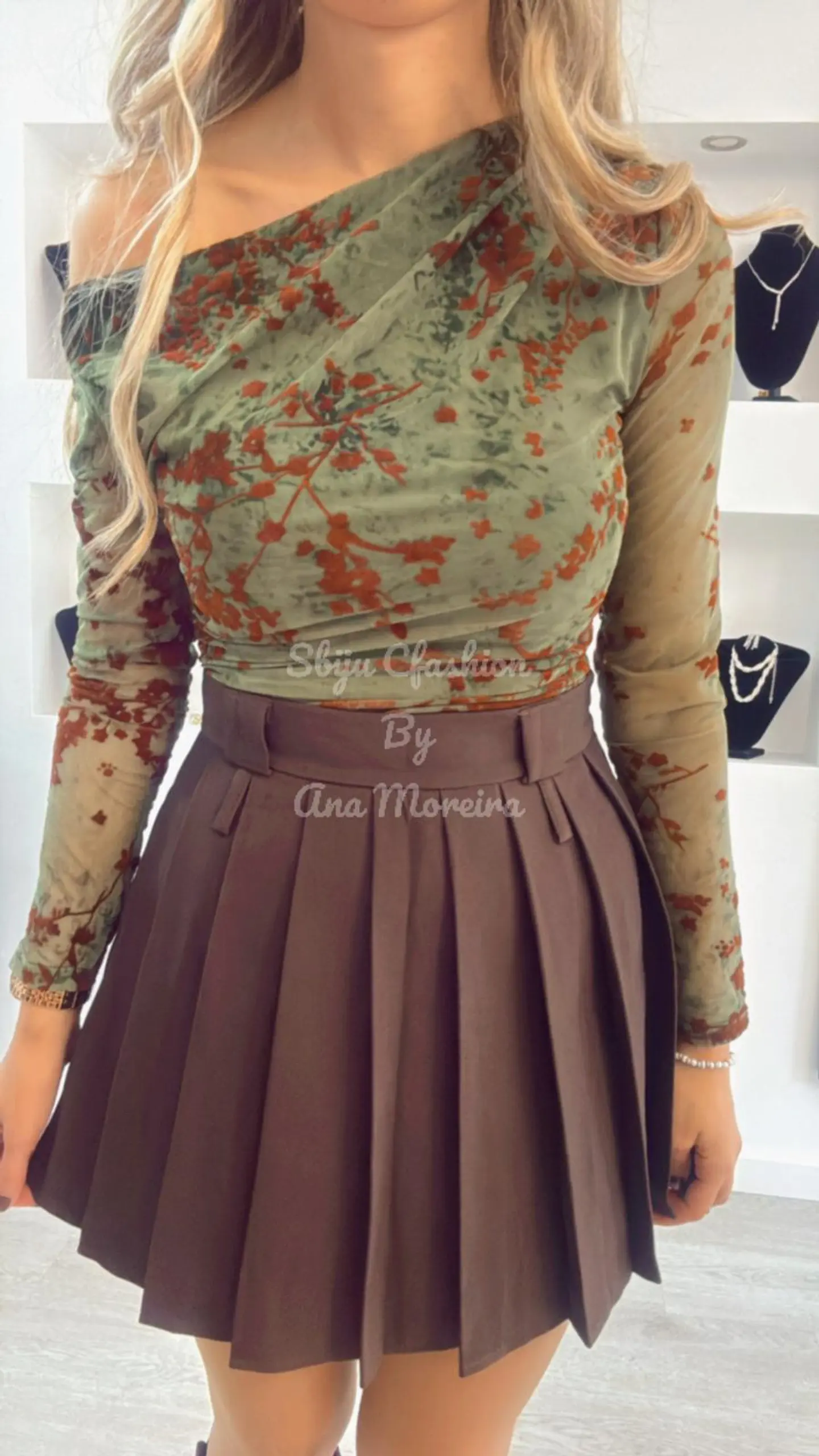 Saia-Calção com Presilhas Duplas 5