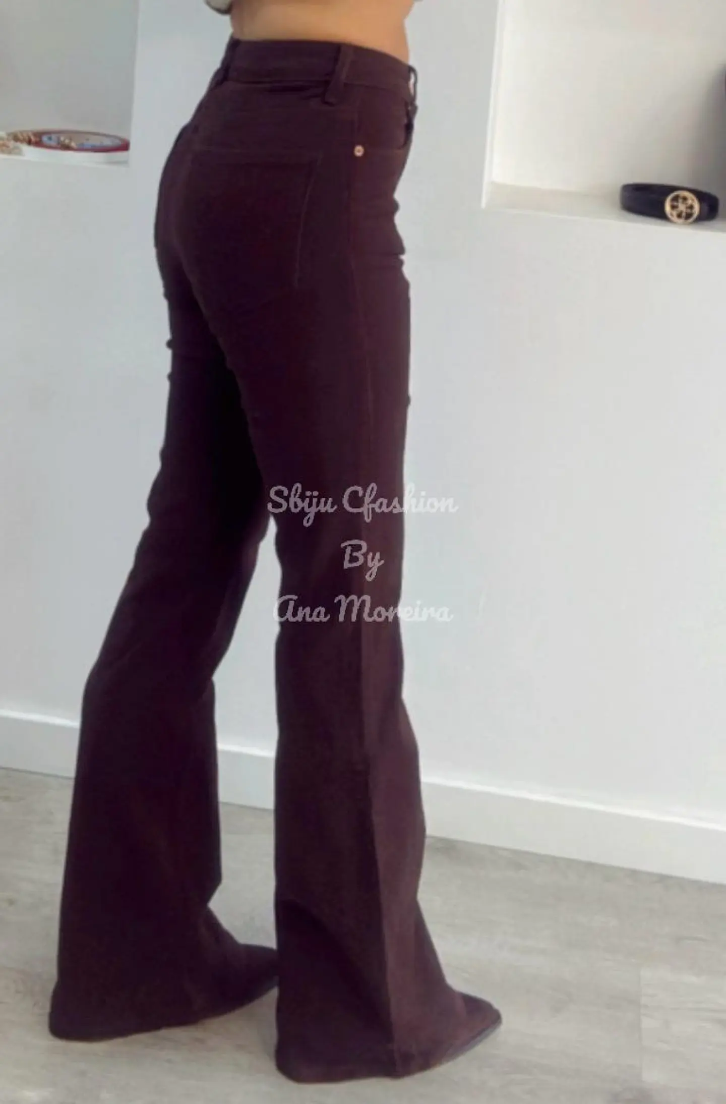 Calça de Ganga Castanha à Boca de Sino 5