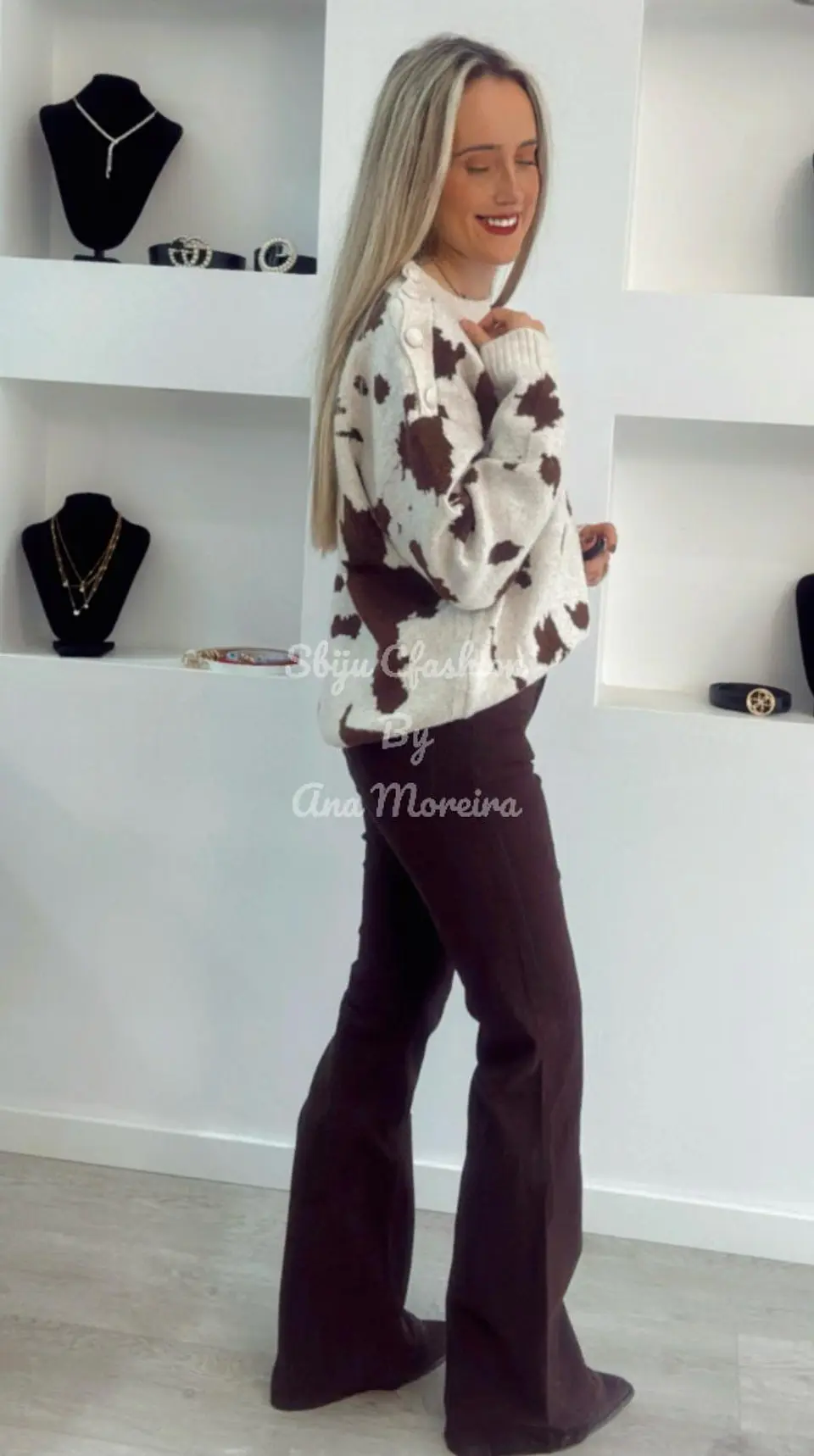 Calça de Ganga Castanha à Boca de Sino 6