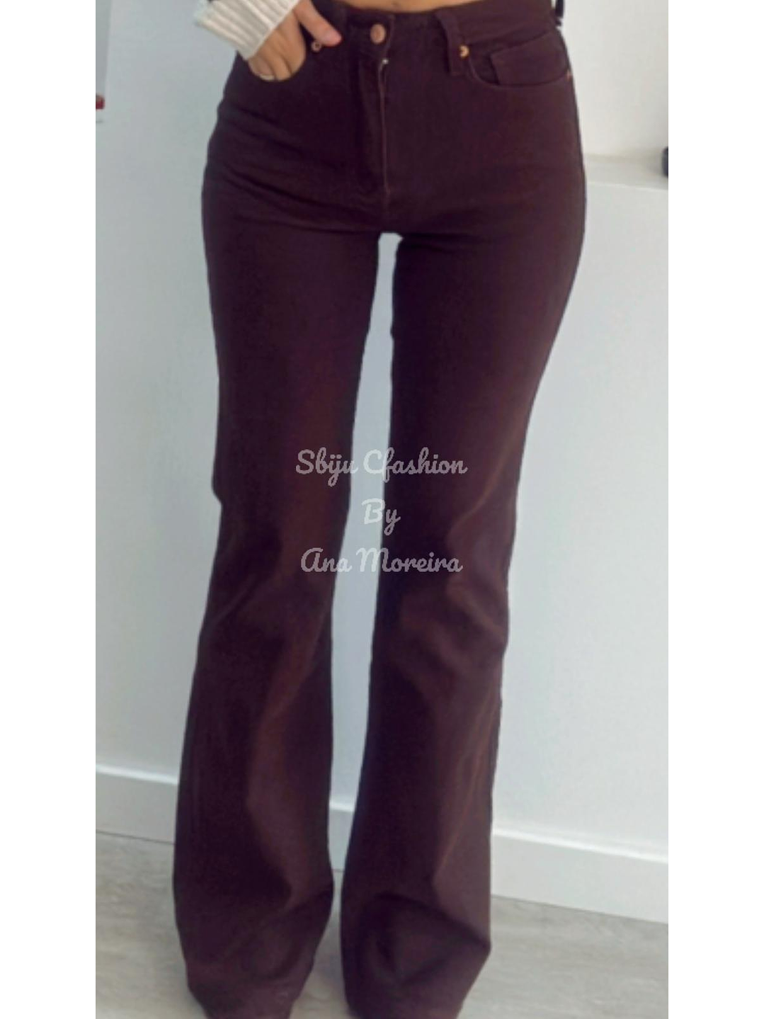 Calça de Ganga Castanha à Boca de Sino 7