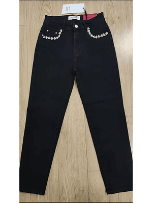 Calça Preta Queen Hearts com Detalhe de Brilhantes nos Bolsos