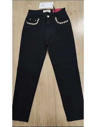 Calça Preta Queen Hearts com Detalhe de Brilhantes nos Bolsos