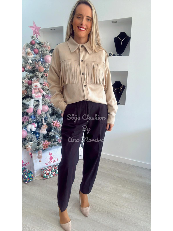 Camisa/Casaco em pele de pêssego com detalhe de franjas - TU 1