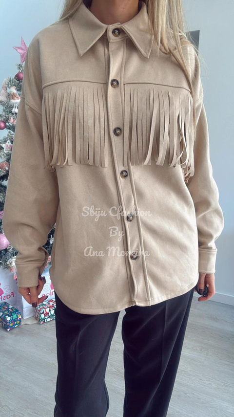 Camisa/Casaco em pele de pêssego com detalhe de franjas - TU