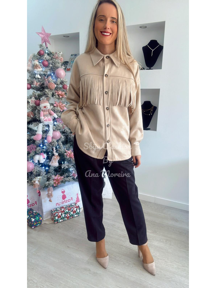 Camisa/Casaco em pele de pêssego com detalhe de franjas - TU 3