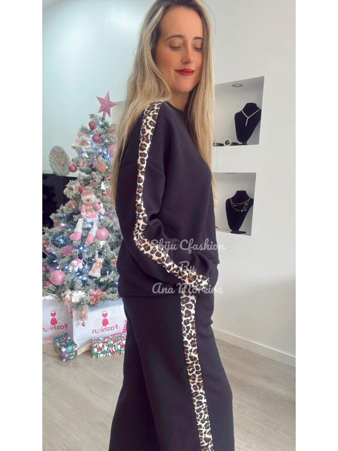 Fato de treino com risca em leopardo - TU 8