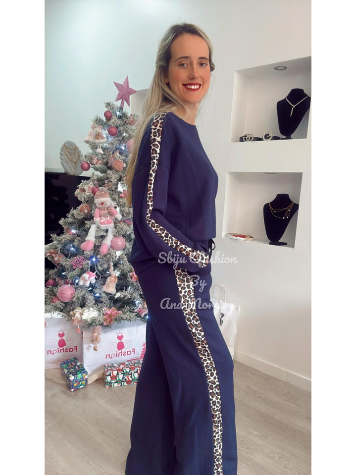 Fato de treino com risca em leopardo - TU 14